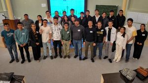 카자흐 위키 컨퍼런스 2023 참가자 단체 사진