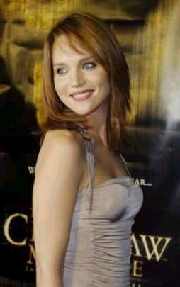 배우 에리카 리어슨의 영화 시사회, 2003년 10월 15일