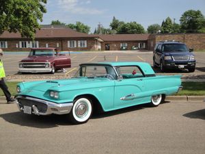 1959년형 포드 선더버드 하드탑