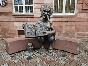 오버키르히의 그리멜스하우젠 기념비