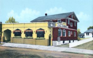 Darling Cabins and Hotel Bettina.