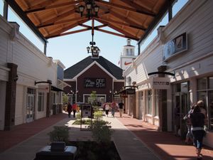 2012년 뉴햄프셔의 Merrimack Premium Outlets