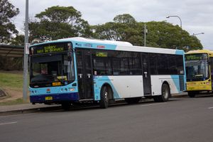 주립 교통국 볼그렌 CR228L 차체 볼보 B7RLE, 힐스버스 운영