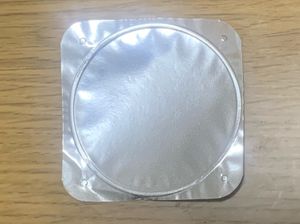 연잎 효과를 이용한 요구르트 뚜껑