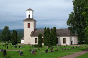 스카툰게 교회는 촬영 장소였다.