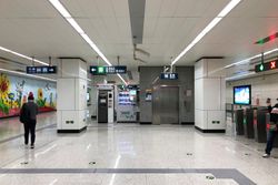 지자먀오역 로비 (2021년 4월 촬영)