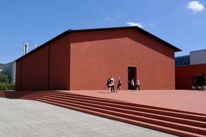 비트라 쇼데포 (바일 암 라인)