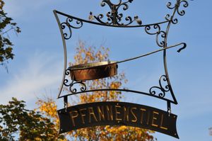 파넨슈틸 여관 표지