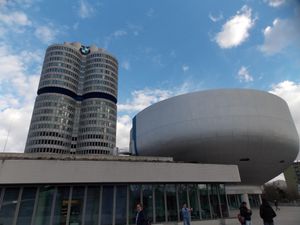 BMW 벨트와 BMW 본사, 뮌헨, 독일