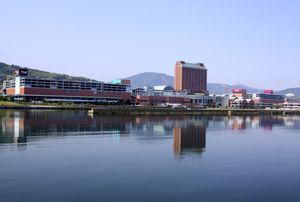 윙 베이 오타루(2012년 6월)