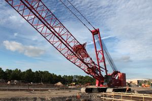 매니토웍 모델 999 래티스 붐 크롤러 크레인