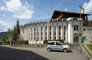 빌라르-쉬르-올롱의 가톨릭 교회