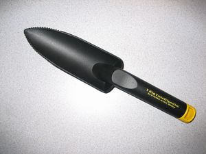 우수 위키 기여자에 수여되는 인텔리피디아 삽