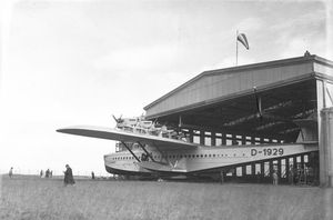 1930년 공항에 있던 도르니에 Do X