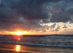 외일각 해안의 석양