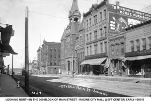 1905년경 러신 메인 스트리트 북쪽을 바라본 모습