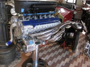 마세라티 M144A 엔진