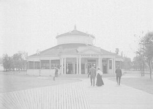 1906년 미시간주 톨레도 비치의 댄스 홀