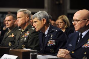 미국 공군 참모총장 노턴 A. 슈워츠 장군이 2010년 12월 3일 상원 군사 위원회에서 "묻지도, 말하지도 말라"의 폐지에 대해 증언하고 있다.