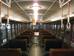 차내 (철도 박물관 키하41307)