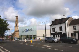 포털 레저 센터는 매그넘 레저 센터를 대체했다