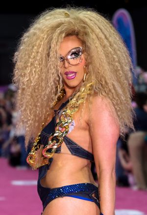 루폴의 드래그콘 LA에 참석한 윌렘, 2023