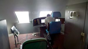 객실 내 상하이 자기부상 철도 운전사