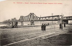 1902년에 건설된 롱비엔 교.
