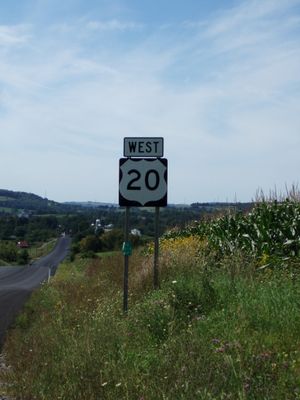 미국 국도 20호선 표지판, 뉴욕주 생거필드 동쪽