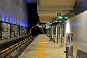 블레이도르프 란스타트레일역