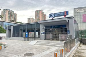 다중쓰역 E출구