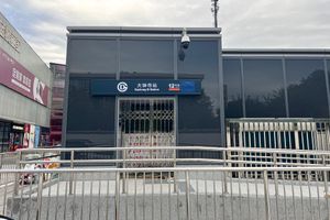 다중쓰역 E출구 엘리베이터