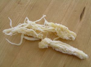 손가락 크기의 오징어채