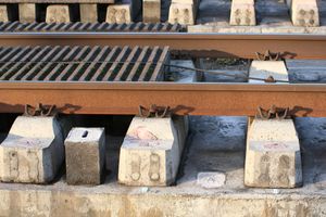 가르델레겐 인근의 BTD V2형 슬래브 궤도