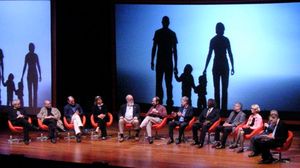 2008년 세계 과학 페스티벌에서 열린 "인간이란 무엇인가"에 대한 패널 토론