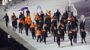 개막식에서 경기장에 입장하는 네덜란드 선수단