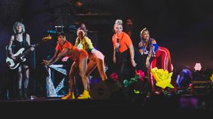 2017년 공연 중인 핑크 사진