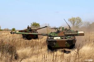 2023년 10월 우크라이나 제37해병여단의 AMX-10 RC