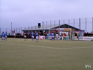 Inni í Vika Stadium AB가 KÍ를 상대로 득점하여 3–1로 승리