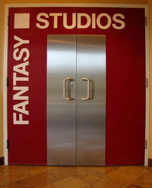 All Set은 캘리포니아주 버클리에 있는 Fantasy Studios에서 녹음되었다.