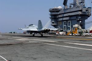 EA-18G 그라울러 전자전기