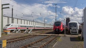 쾰른의 장거리 열차와 지방 철도