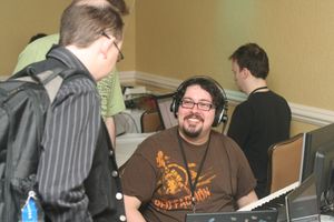 카우프만이 2009년 Notacon에서