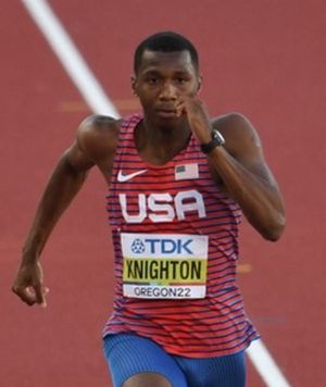 육상 선수 에리욘 나이튼은 2021년과 2022년에 두 번이나 올해의 라이징 스타상을 수상한 두 명의 선수 중 한 명이다. 우사인 볼트는 2002년과 2003년에 이 기록을 달성했다.