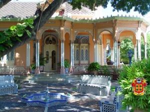 뮤직 비디오의 오프닝 장면이 촬영된 라파엘 누네스 박물관.