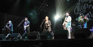 2007년 8월, 데니의 후임인 게스트 보컬리스트 크리스 와일과 재결합 멤버