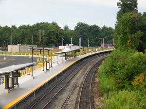 미들보로역이 2023년 사우스 코스트 레일 프로젝트의 일환으로 완공을 앞두고 있다.