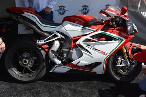 MV 아구스타 F4 RC (양산 전 모델)