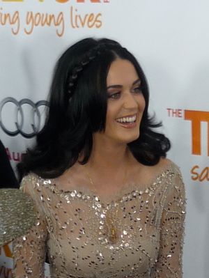 2012년 3월, Katy Perry는 BBC 라디오 1에서 이 곡을 깨끗하게 커버한 버전을 선보였는데, 몇몇 평론가들은 이를 불쾌하게 여겼다.