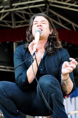 무대 위의 남자